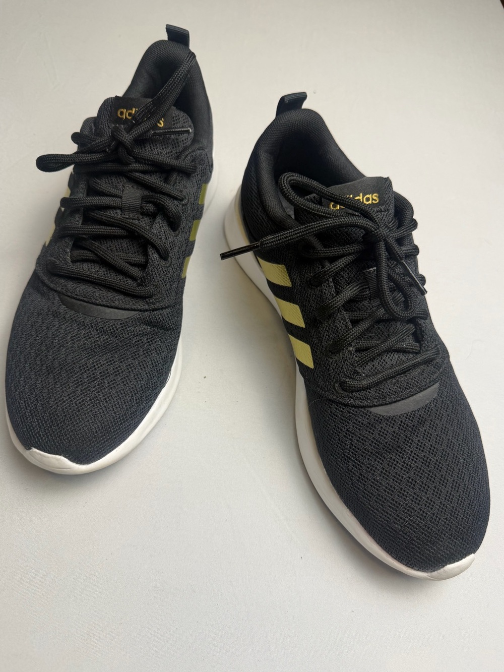 Adidas Cloud Form black gold sneakers size 8.5